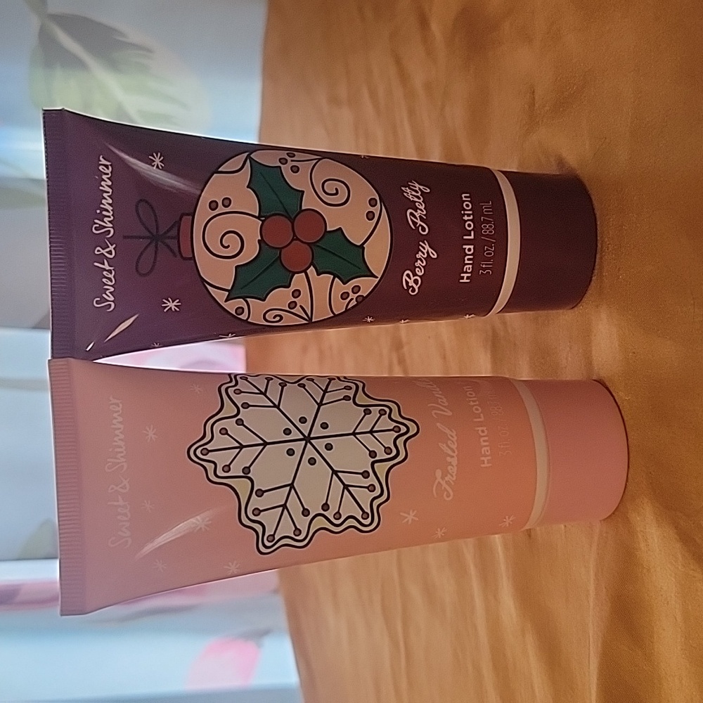 NEW Sweet & Shimmer Duo BERRY PRETTY & FROSTED VANILLA Hand Lotion
